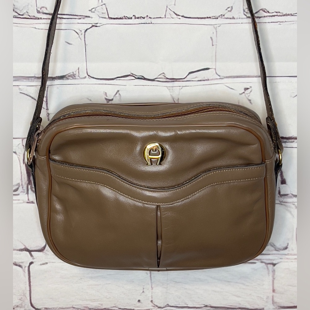 VINTAGE ETIENNE AIGNER EAST WEST ZIPPER SHOULDER BAG PURSE HANDBAG TAUPE GREY